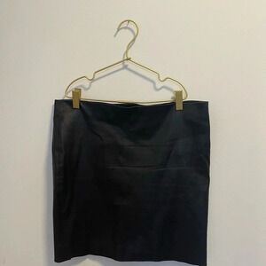 The Row Loattan Skirt lambswool size 6 mini/ short